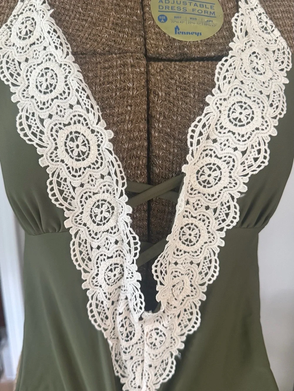 NWT Cupshe Olive Green V-Neck Vintage Lace-Trim One Piece Swimsuit, M